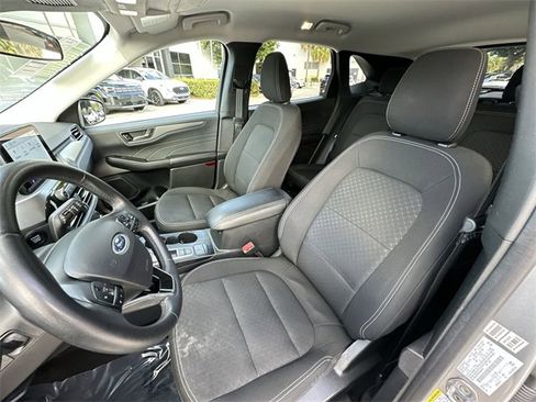 Used 2024 Ford Escape Active image 13