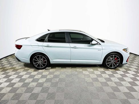 Used 2025 Volkswagen Jetta GLI Autobahn image 8