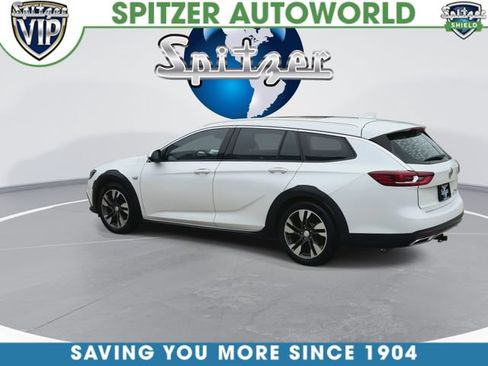 Used 2019 Buick Regal Essence w/ Sights and Sounds Package AWD/4WD image 7
