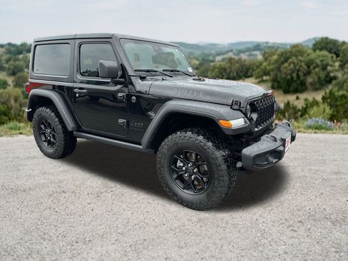 Used 2025 Jeep Wrangler Sport AWD/4WD image 1
