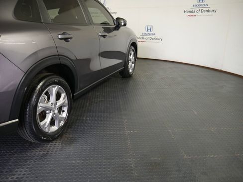 Certified 2024 Honda HR-V LX image 4