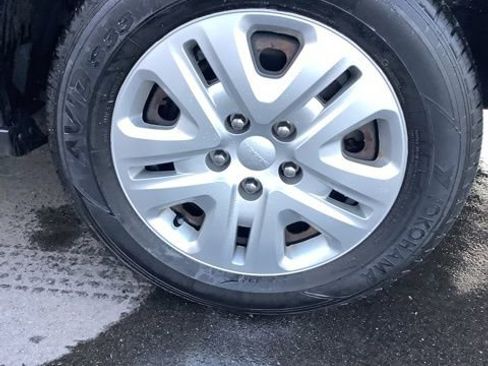 Used 2019 Dodge Grand Caravan SE image 10