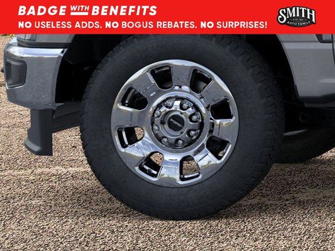 New 2025 Ford F250 Lariat w/ Chrome Package image 20