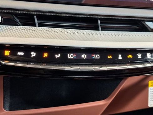 New 2026 Cadillac Optiq Sport 2 w/ LPO, Floor Liner Package image 21