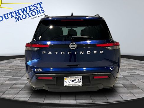 Used 2025 Nissan Pathfinder SV FWD image 6