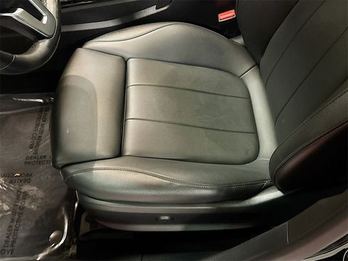 Used 2022 Mercedes-Benz CLA 250 4MATIC image 20