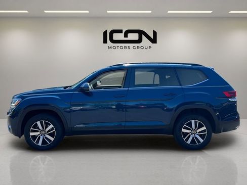 Used 2023 Volkswagen Atlas SE AWD/4WD image 2