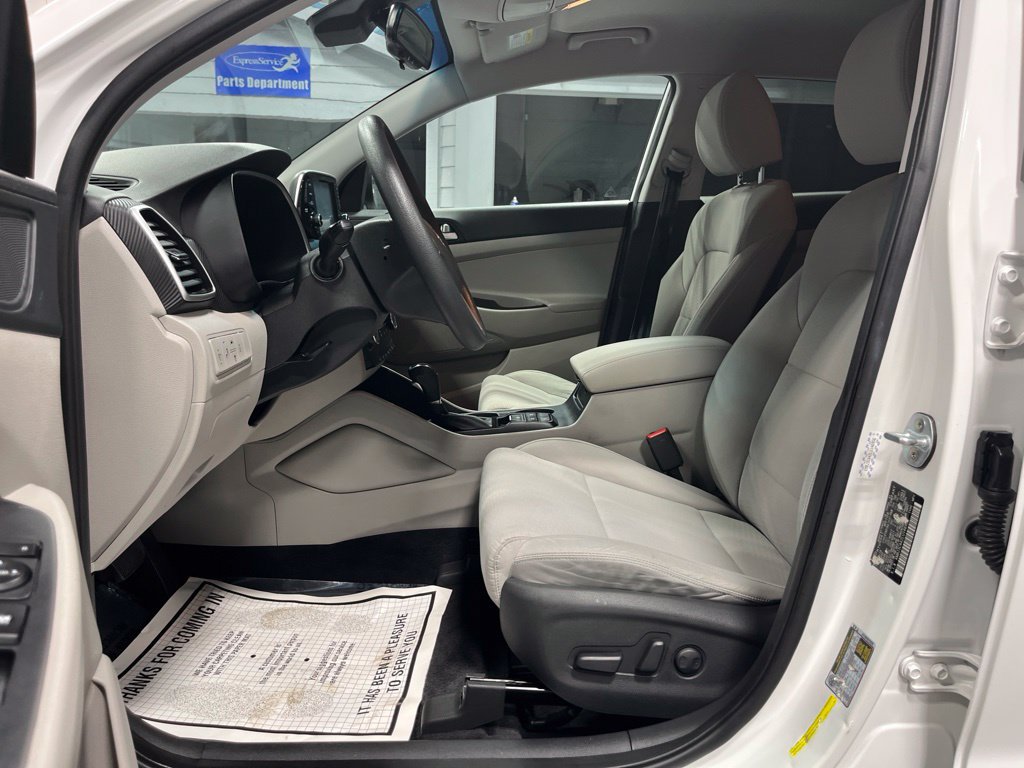 Used 2020 Hyundai Tucson Value w/ Cargo Package AWD/4WD image 12