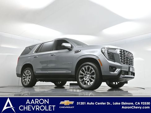 Used 2025 GMC Yukon Denali image 2