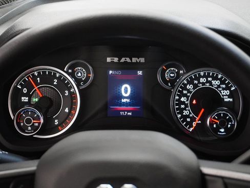Used 2024 RAM 3500 Tradesman image 26