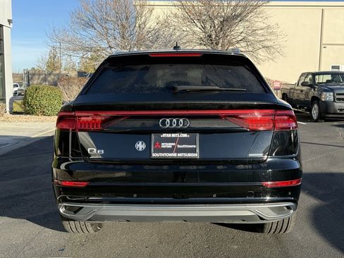 Used 2021 Audi Q8 Premium Plus image 6