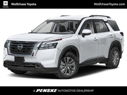 Used 2025 Nissan Pathfinder SV w/ SV Premium Package