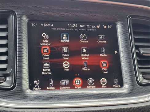 Used 2015 Dodge Challenger SXT Plus image 15