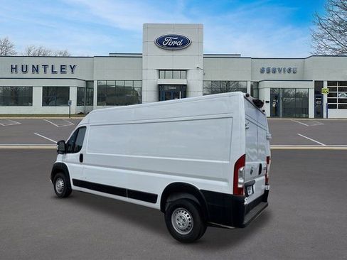 Used 2025 RAM ProMaster 2500 w/ Convenience Group FWD image 5