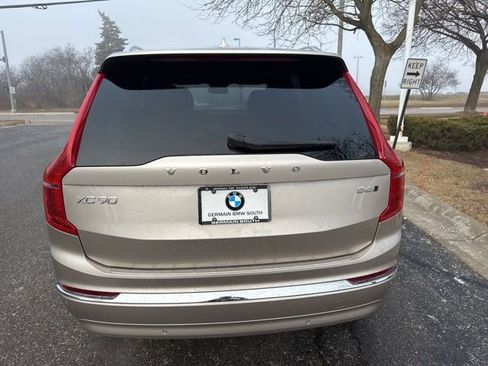 Used 2024 Volvo XC90 B6 Plus w/ Protection Package image 10