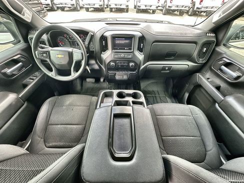 Certified 2022 Chevrolet Silverado 1500 Custom image 20