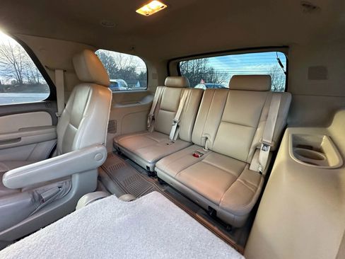 Used 2013 Chevrolet Tahoe LTZ image 25