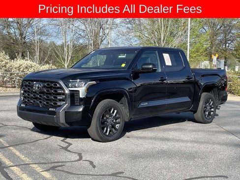 Used 2023 Toyota Tundra Platinum AWD/4WD image 1