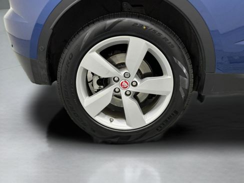 Used 2021 Jaguar E-PACE SE image 8