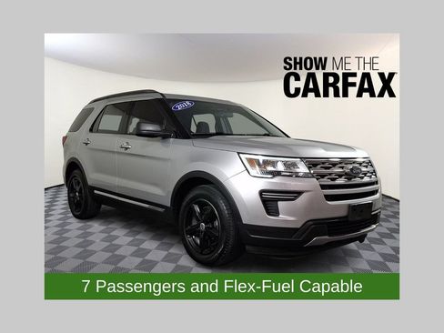 Used 2018 Ford Explorer XLT FWD image 1