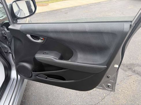 Used 2009 Honda Fit Sport image 20