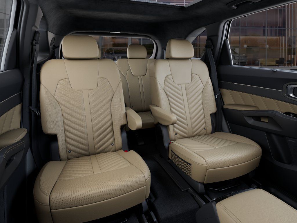 Used 2024 Kia Sorento SX Prestige w/ Olive Brown Leather Package AWD/4WD image 16