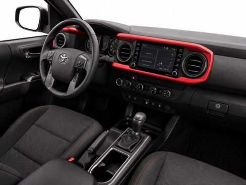 Used 2020 Toyota Tacoma TRD Off-Road AWD/4WD image 30