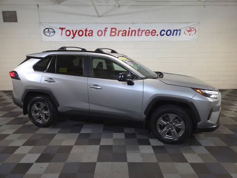 Certified 2024 Toyota RAV4 LE AWD/4WD image 1