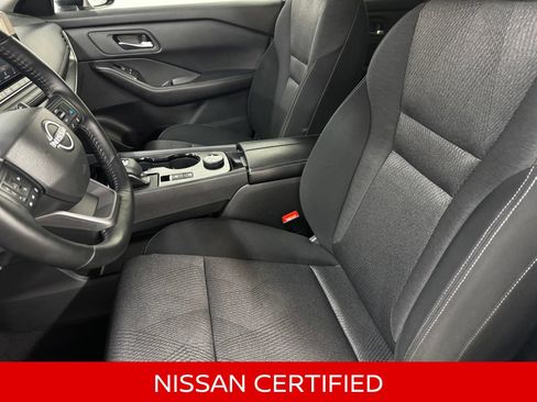 Certified 2025 Nissan Rogue SV AWD/4WD image 14