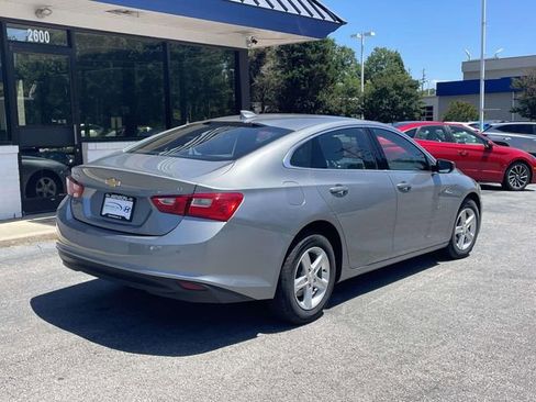 Used 2024 Chevrolet Malibu LT FWD image 7