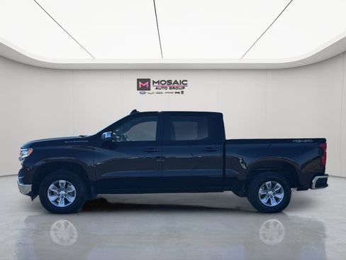 Used 2025 Chevrolet Silverado 1500 LT image 4