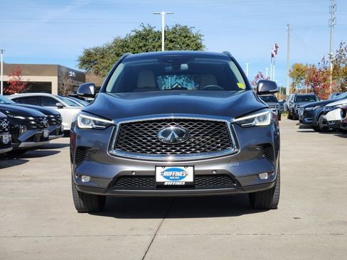 Used 2019 INFINITI QX50 Essential w/ Premium Heat Package image 2