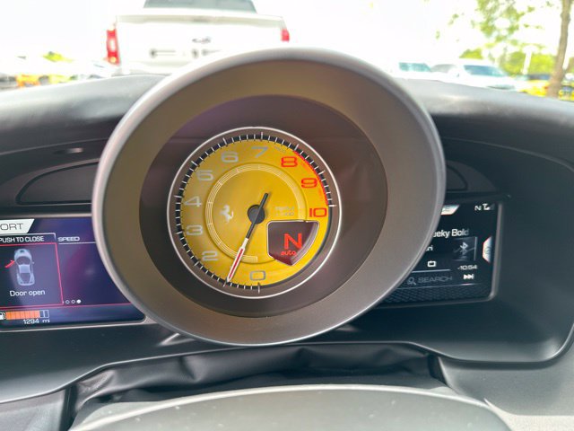 Used 2021 Ferrari F8 Tributo RWD image 34