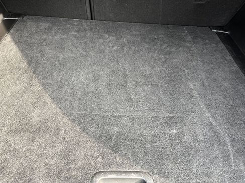 Used 2025 Chevrolet Trax LT image 29