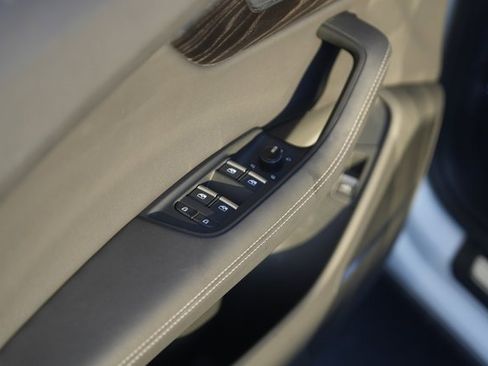 Used 2023 Audi Q8 Prestige image 29