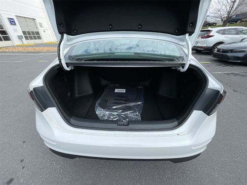 Used 2024 Honda Accord LX image 25