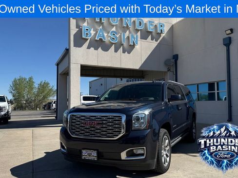 Used 2018 GMC Yukon XL Denali w/ Denali Ultimate Package AWD/4WD image 1