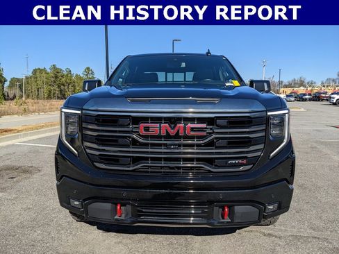 Used 2023 GMC Sierra 1500 AT4 w/ AT4 Preferred Package image 11
