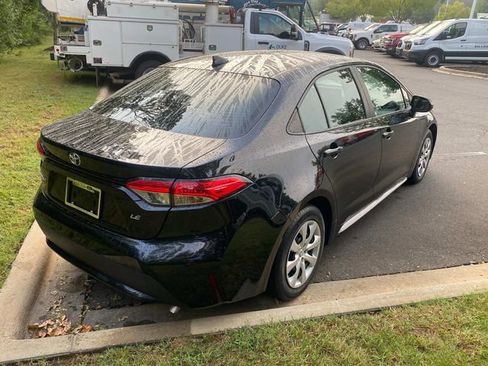 Used 2022 Toyota Corolla LE FWD image 31