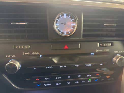 Used 2017 Lexus RX 350 AWD image 15