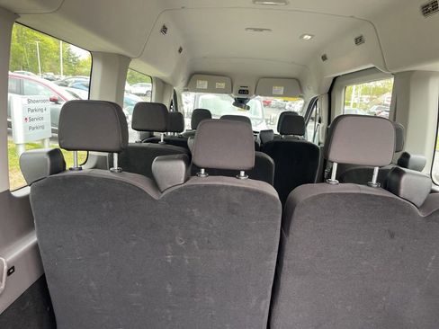 Used 2023 Ford Transit 350 XLT RWD image 13