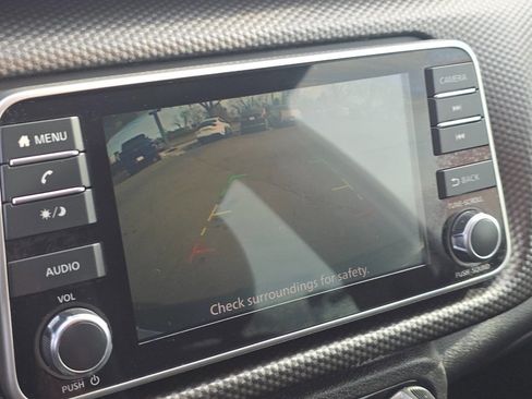 Used 2020 Nissan Kicks SV image 5