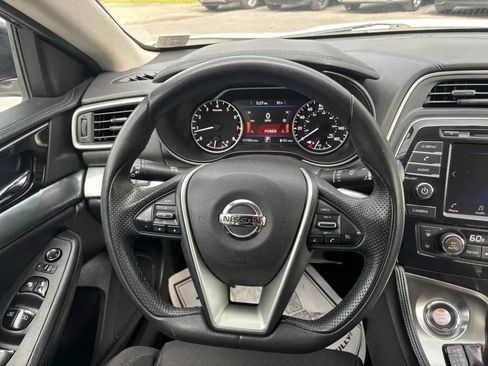 Used 2019 Nissan Maxima 3.5 S w/ Floor Mat Group FWD image 12