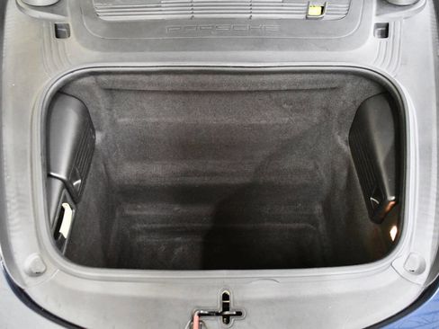 Used 2015 Porsche Cayman image 21