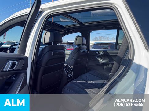 Used 2024 BMW X5 xDrive40i AWD/4WD image 16