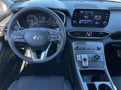 Used 2023 Hyundai Santa Fe SE image 11