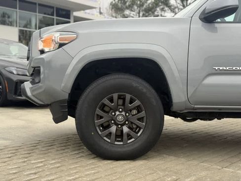 Used 2020 Toyota Tacoma SR5 image 10