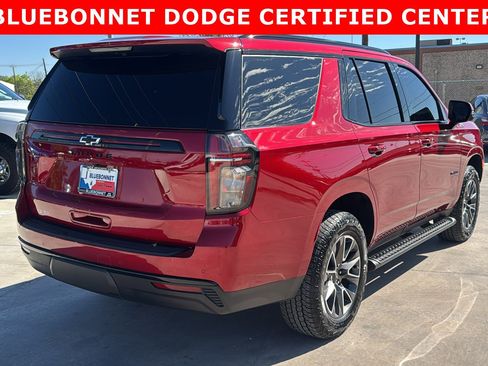 Used 2024 Chevrolet Tahoe Z71 w/ Luxury Package image 5