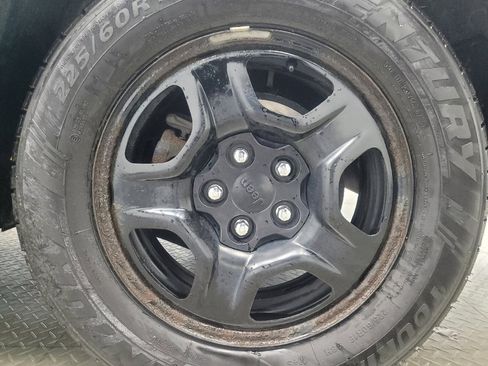 Used 2021 Jeep Renegade Sport FWD image 31