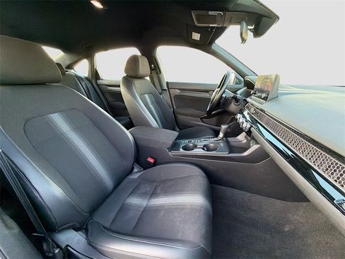 Used 2024 Honda Civic Sport image 25